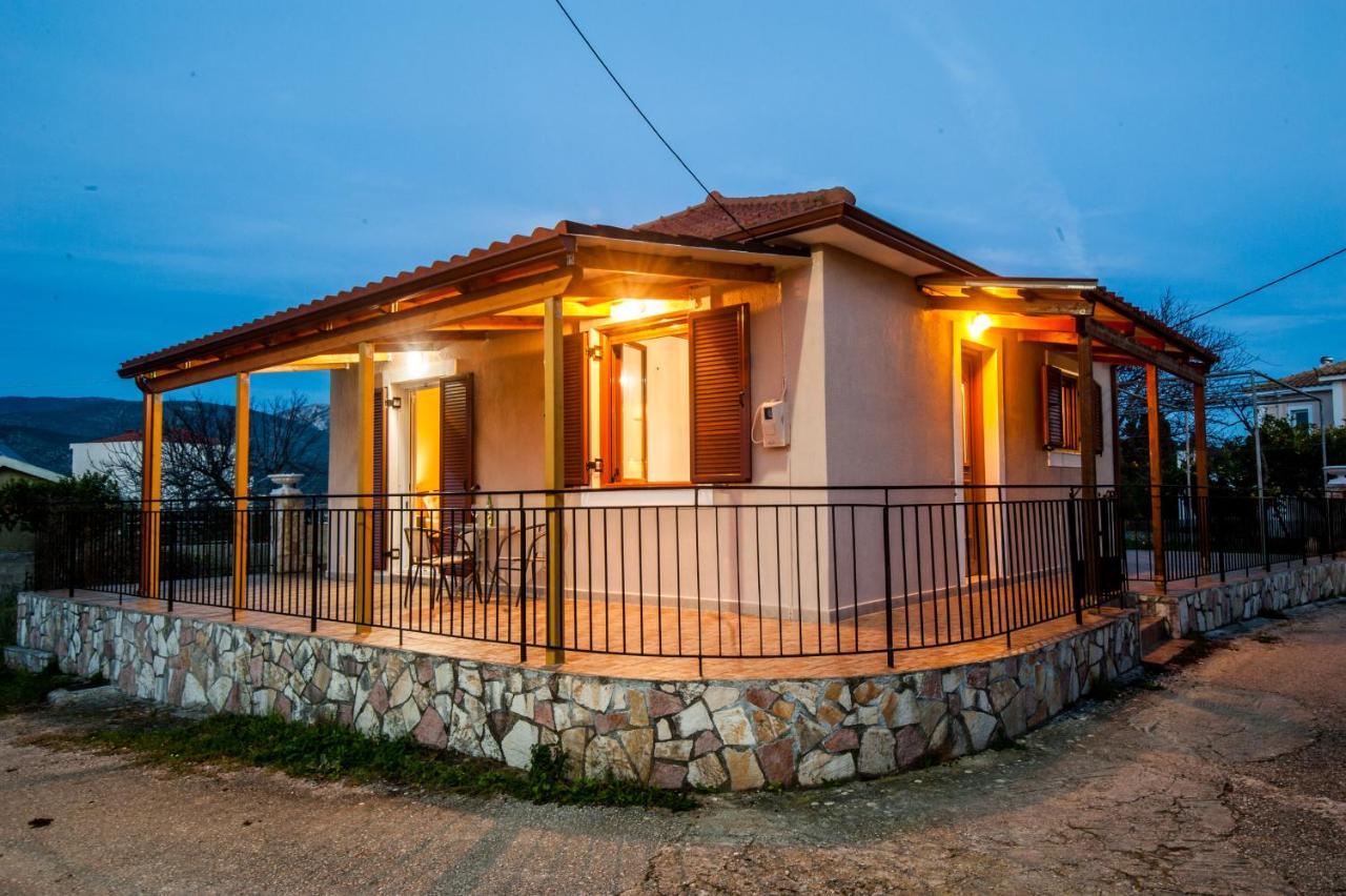 Anna-Maria House Villa Fokata Esterno foto